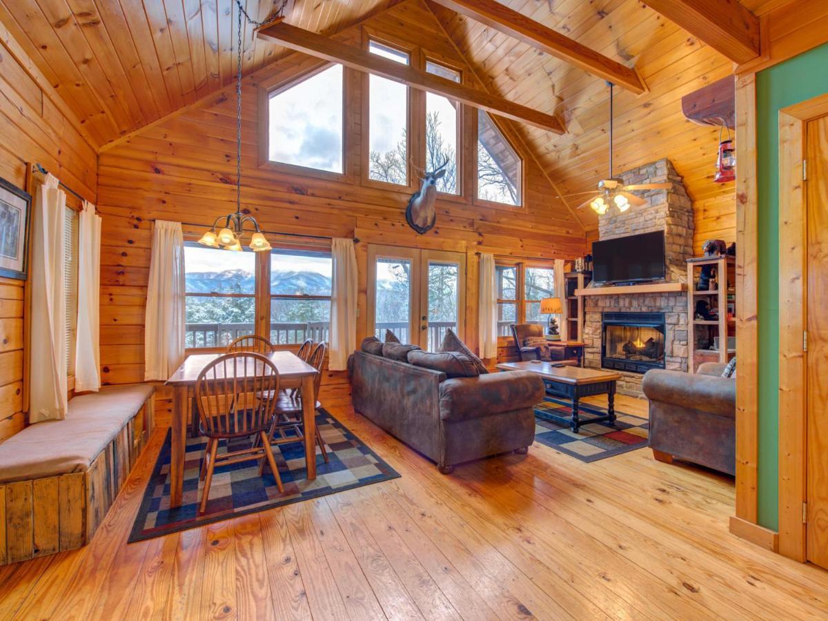 Dew South Villa Gatlinburg Exterior photo