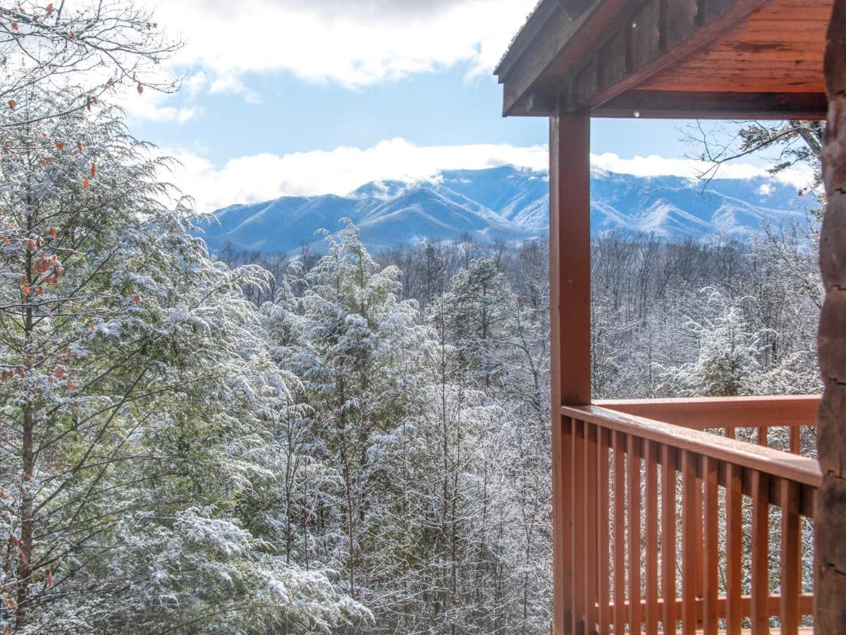 Dew South Villa Gatlinburg Exterior photo